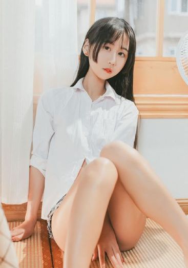 美女穿C行裤视频_蓝光完整在线观看