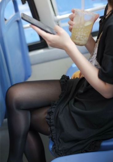 国产精品淫骚巨乳_大片在线观看